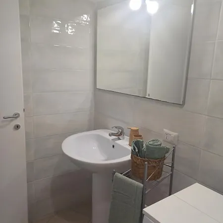 Tinnari Apartment Cascabraga