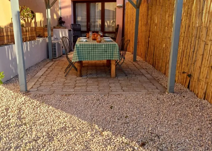 Tinnari * Cascabraga